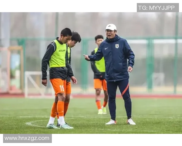 中国男足球明星的崛起与挑战:从青训到国际赛场的全面评析 中国男足球明星的崛起与挑战:从青训到国际赛场的全面评析