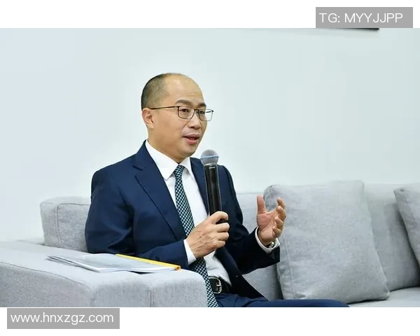 武汉篮球队的转型之路：从传统模式到现代竞技的全面革新探索