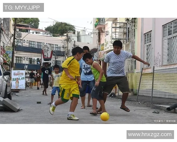 趣味小孩足球壁纸精选让孩子们在运动中快乐成长的视觉享受